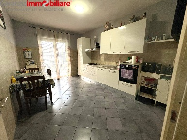 Foto Appartamento in Via Galileo Galilei, Casavatore di 110 m² con 3 locali