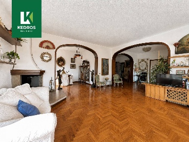 Foto Appartamento in Ronchelli, Varese Montello di 267 m² con 3 locali