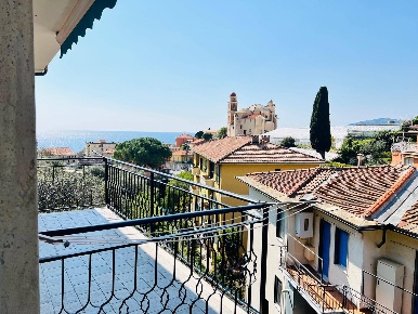Foto Appartamento in Via Solitario delle Alpi, Cervo di 58 m² con 3 locali