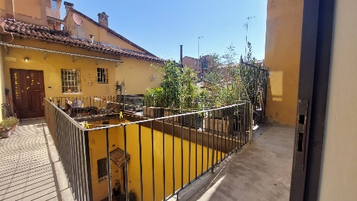 Foto Appartamento in Via Del Borgo Di San Pietro, Bologna Irnerio di 95 m²