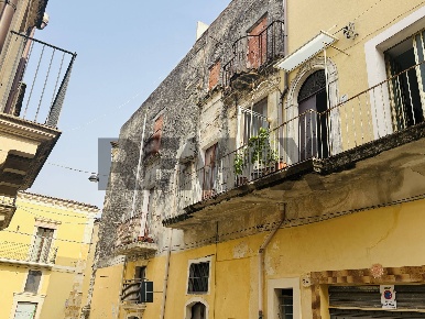 Foto Appartamento in Via Duca D'aosta 5, Sortino Centro di 102 m²