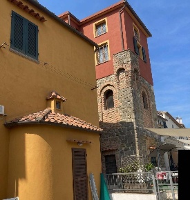 Foto Magazzino in Via San Rocco, Campo nell'Elba di 23 m² con 1 locali