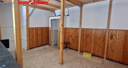 Foto Locale commerciale a Napoli di 26 m² con 1 locali in vendita