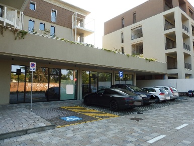 Foto Ufficio a Bassano del Grappa Centro di 225 m² con 1 locali in vendita