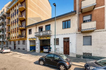 Foto Appartamento in Via Postumia 13, Torino Pozzo Strada di 180 m²