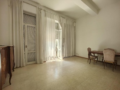 Foto Appartamento a Viareggio Lungomare di 105 m² con 5 locali in vendita