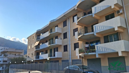Foto Appartamento in VIA MACCHIA, Messina Tremestieri - Pistunina di 127 m²