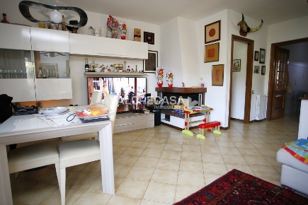 Foto Appartamento a Carrara Perticata, Bonascola, Nazzano di 125 m²