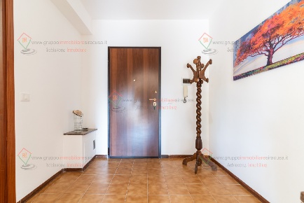 Foto Appartamento a Siracusa Mazzarrona di 129 m² con 4 locali in vendita
