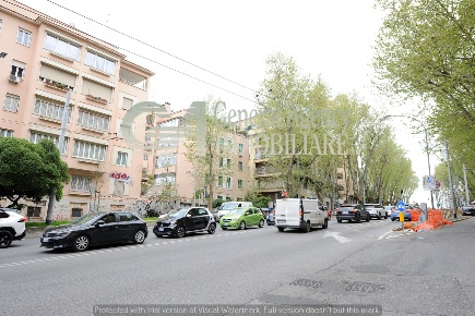 Foto Appartamento in Via Nomentana, Roma Eur di 82 m² con 3 locali