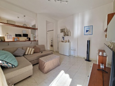 Foto Appartamento a Carrara Marina di Carrara di 60 m² con 3 locali