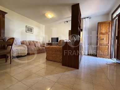 Foto Appartamento a Palaia Forcoli di 100 m² con 4 locali in vendita