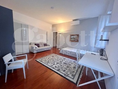 Foto Appartamento in Leopoldo Marchetti, Milano Pezzotti - Meda di 59 m²