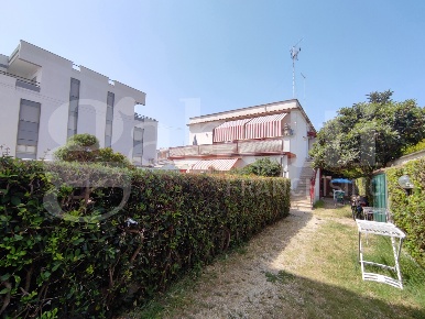 Foto Appartamento in Via Ardeatina 403, Anzio Lavinio Mare di 63 m²