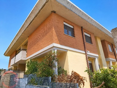 Foto Villa unifamiliare in STRADA GALLURA, Latina Borgo Santa Maria
