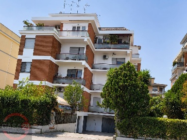 Foto Appartamento in Via Villafranca, Latina Nicolosi di 111 m² in vendita