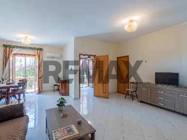 Foto Casa indipendente in Piazza Castelforte 20, Palermo di 158 m²