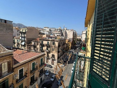 Foto Appartamento in Via Mendola 75, Palermo Oreto - Perez di 95 m²