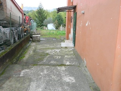 Foto Appartamento a Carrara di 55 m² con 2 locali in vendita