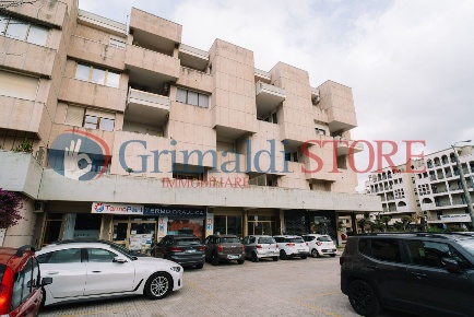 Foto Appartamento in Viale Torre del Parco 11, Lecce San Lazzaro di 140 m²