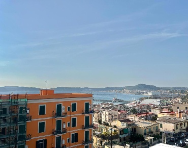 Foto Appartamento in Oberdan, Pozzuoli di 71 m² con 3 locali in vendita