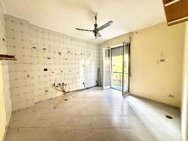 Foto Appartamento in II Traversa Via Tranvai, Pozzuoli di 55 m² in vendita