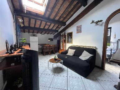 Foto Appartamento a Pistoia Centro Storico di 50 m² con 2 locali in affitto