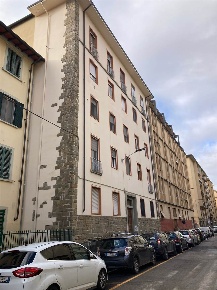 Foto Appartamento in Via Michelazzi 21, Firenze di 100 m² con 4 locali