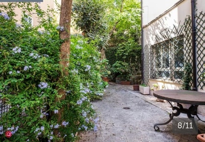 Foto Appartamento in Via Cavalier d'Arpino 30, Roma Parioli con 5 locali