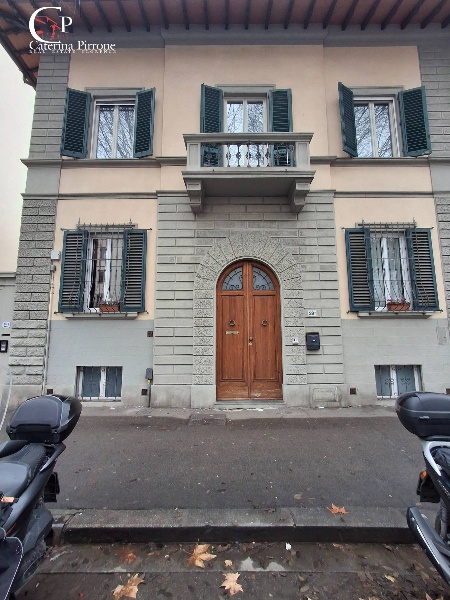appartamento in vendita a Firenze in zona Campo di Marte