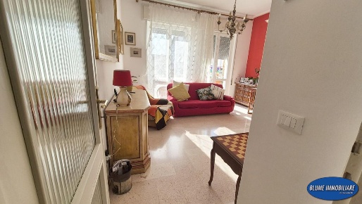 Foto Appartamento a Viareggio di 90 m² con 5 locali in vendita