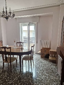 Foto Appartamento a Bitonto di 100 m² con 4 locali in vendita