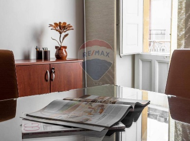Foto Appartamento a Vittoria di 232 m² con 11 locali in vendita