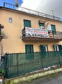 Foto Appartamento in via Filippo Cavolini 33, Roma Falcognana di 78 m²