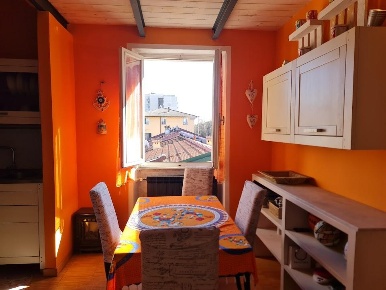 Foto Appartamento a Carrara di 81 m² con 4 locali in vendita
