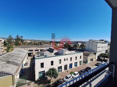 Foto Appartamento in Via XXV Luglio, Benevento Stazione Centrale di 130 m²