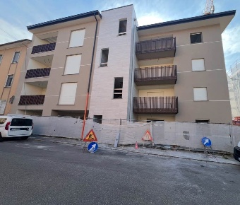 Foto Appartamento in Via 4 Novembre, Piacenza Dante - Cheope di 130 m²
