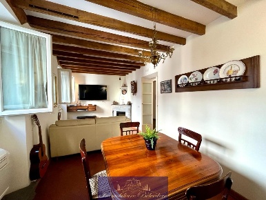 Foto Appartamento in Via Montebello, Firenze Borgo Ognissanti - Il Prato