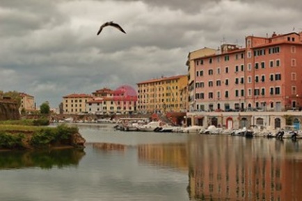 Foto Appartamento a Livorno di 160 m² con 6 locali in vendita