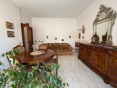 Foto Appartamento in Via Francesco Breschi 23, Anzio di 96 m² con 3 locali