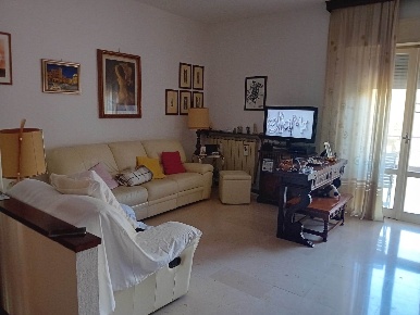 Foto Appartamento a Grosseto Regioni di 93 m² con 5 locali in vendita