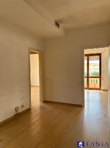 Foto Appartamento in VIALE ZACCAGNA, Carrara in vendita