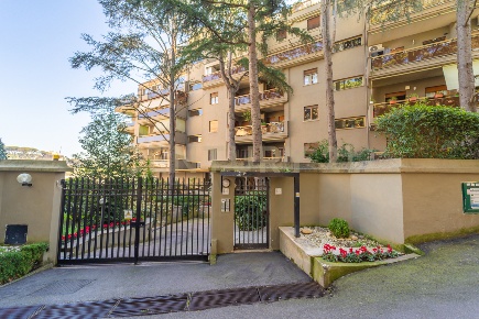 Foto Appartamento in Via la Sila 14, Roma Cortina d'Ampezzo di 90 m²