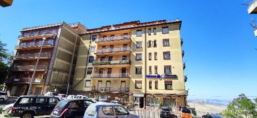 Foto Appartamento in VIA LIBERTA', Enna in vendita