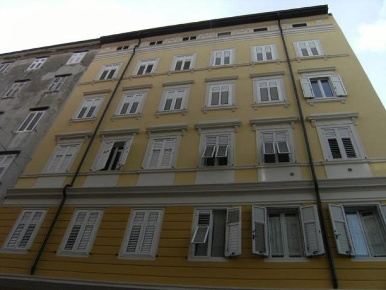 Foto Appartamento a Trieste San Giacomo di 77 m² con 3 locali in vendita