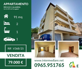 Foto Appartamento a Reggio di Calabria di 91 m² con 3 locali in vendita