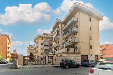 Foto Appartamento in Via Acquedotto Greco 248, Catania di 130 m² in vendita