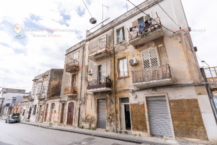 Foto Appartamento a Siracusa Borgata - Santa Lucia di 70 m² con 3 locali