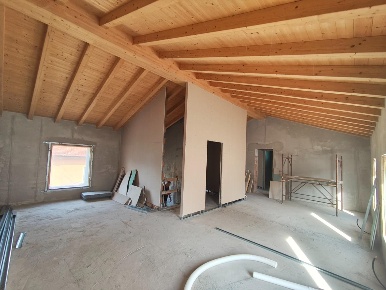 Foto Appartamento a Lucca Ponte a Moriano di 140 m² con 4 locali in vendita