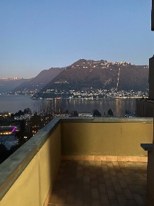Foto Appartamento in Vino Bixio 27, Como Nino Bixio di 160 m² con 7 locali